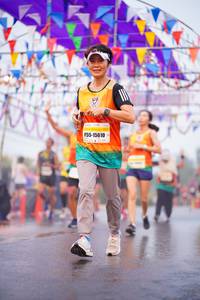 BIB: 15610
                            <button type="button" onclick="openModal(9947758)" class="btn btn-primary btn-sm float-right btn-popup" data-toggle="modal" data-target=".modal-high-quality">
                        <i class="fas fa-shopping-cart"></i> Add to Cart
                    </button>
                                            <button type="button" onclick="isThisMe(9947758, true)" class="btn btn-success btn-sm float-right btn-popup btn-isme hidden" data-toggle="tooltip" data-placement="bottom" title="นี่คือรูปของคุณใช่ไหม คลิกที่นี่เพื่อเอาเข้าอัลบั้ม">
                        <i class="fas fa-plus"></i> Add to album
                    </button>
                    <button type="button" onclick="isThisMe(9947758, false)" class="btn btn-warning btn-sm float-right btn-popup btn-isnotme hidden">
                        <i class="fas fa-ban"></i> Remove from album
                    </button>